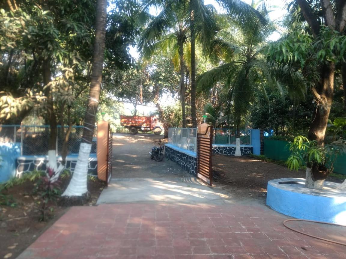 Krushna Kunj Holiday Home Alībāg Eksteriør bilde