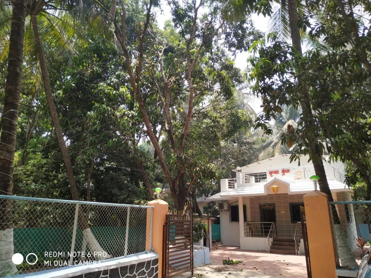 Krushna Kunj Holiday Home Alībāg Eksteriør bilde