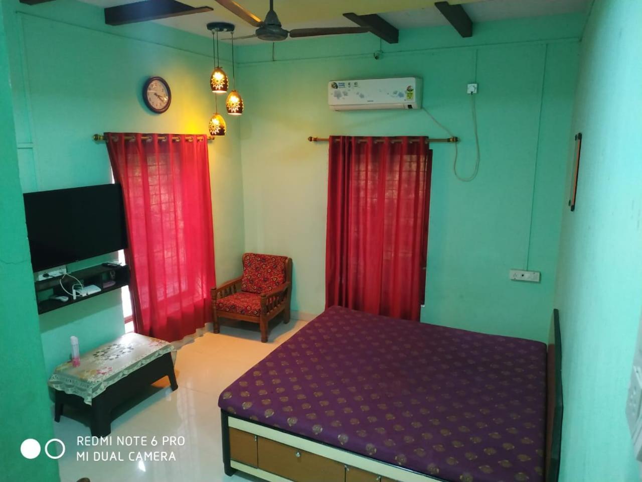 Krushna Kunj Holiday Home Alībāg Eksteriør bilde
